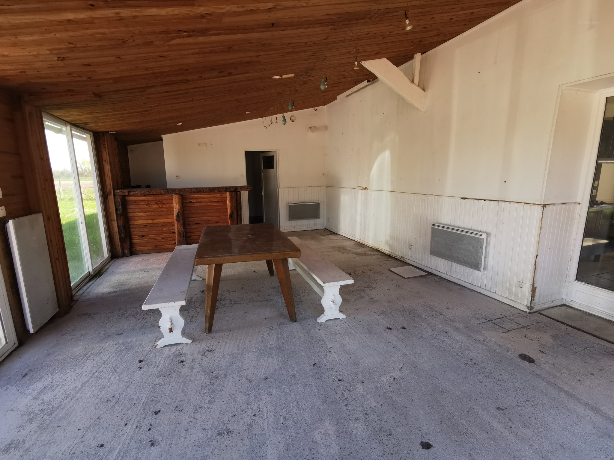 Agréable maison située dans un environnement calme, sans vis-à-vis, comprenant une belle véranda, une cuisine — photo 7