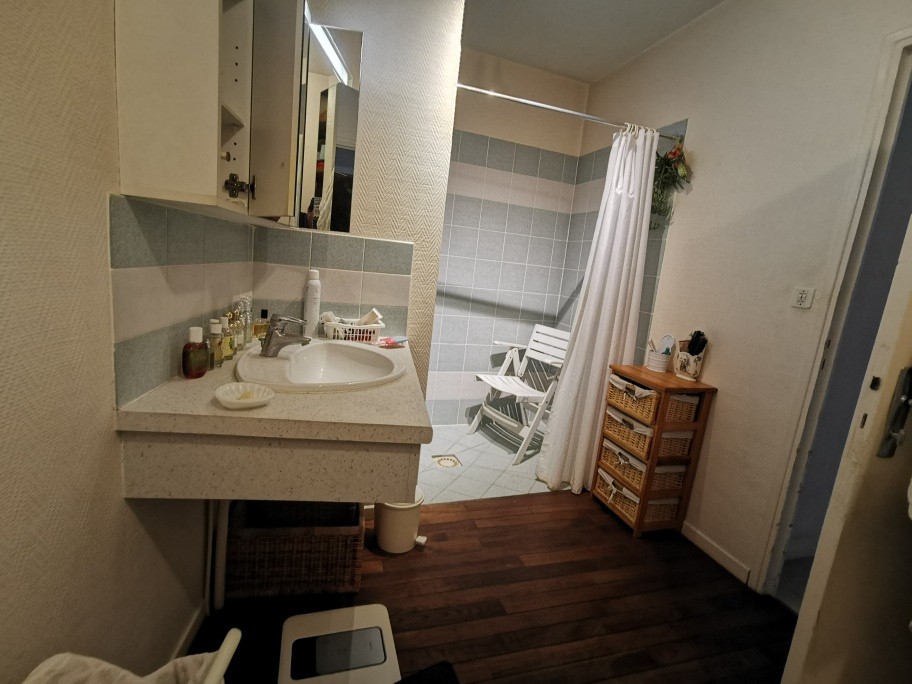 VUE EXCEPTIONNELLE - MAISON DE VILLE AU CŒUR DE CHINON — photo 12