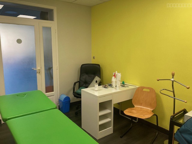 Opportunité d'investissement   Local professionnel avec 8 lots à vendre — photo 3