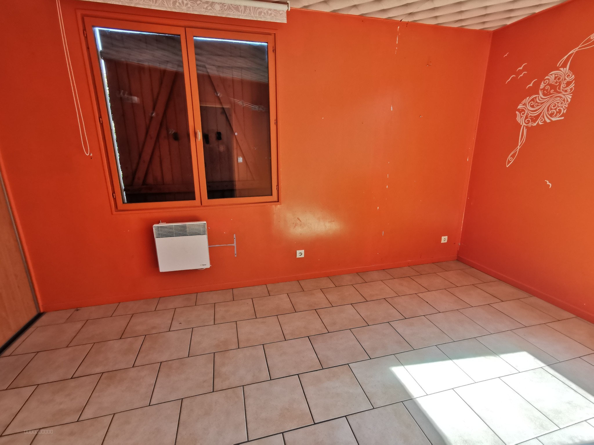 Agréable maison située dans un environnement calme, sans vis-à-vis, comprenant une belle véranda, une cuisine — photo 14