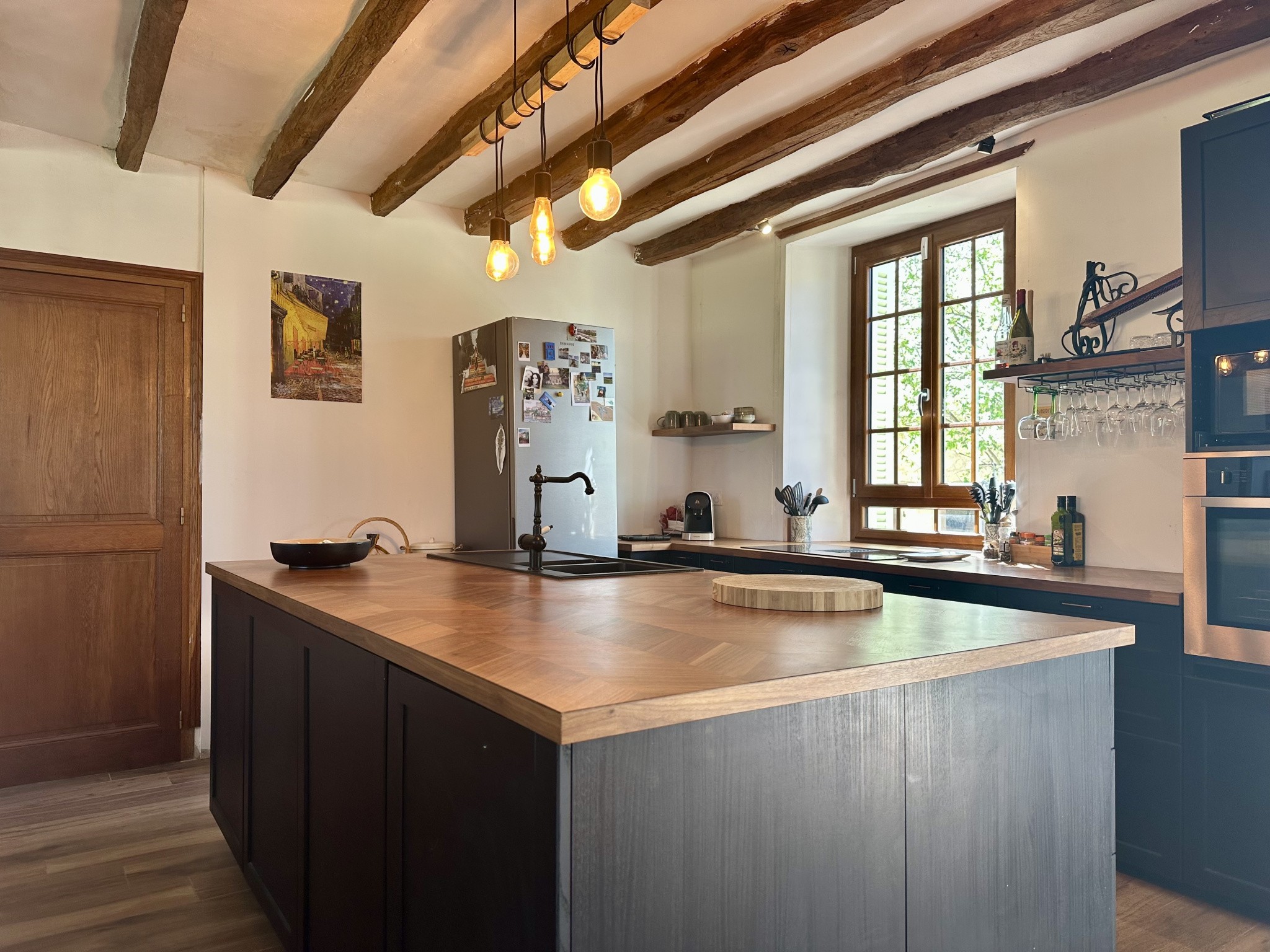 Charmante Maison Ancienne sur Parc Arboré de 4800 m2 à deux pas du centre d'AVOINE — photo 3