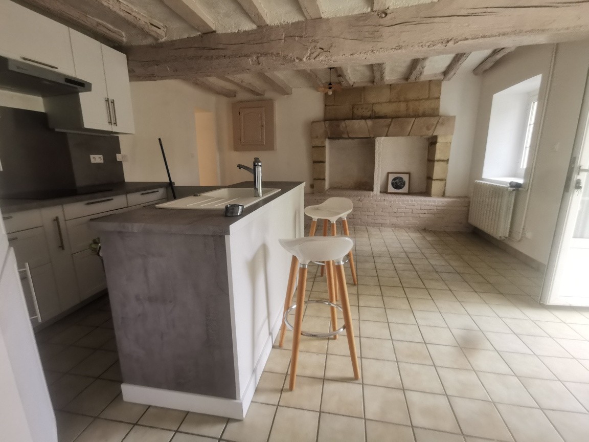 Maison Ancienne avec Jardin Clos   Idéale Résidence Principale ou Secondaire — photo 2