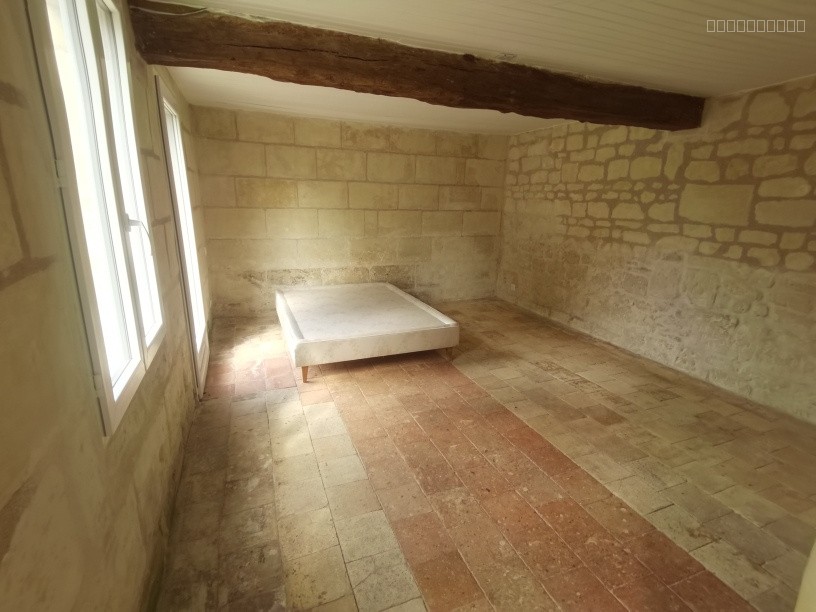 Charmante Maison Familiale avec Piscine et Maison d'Amis sur un Vaste Terrain — photo 9