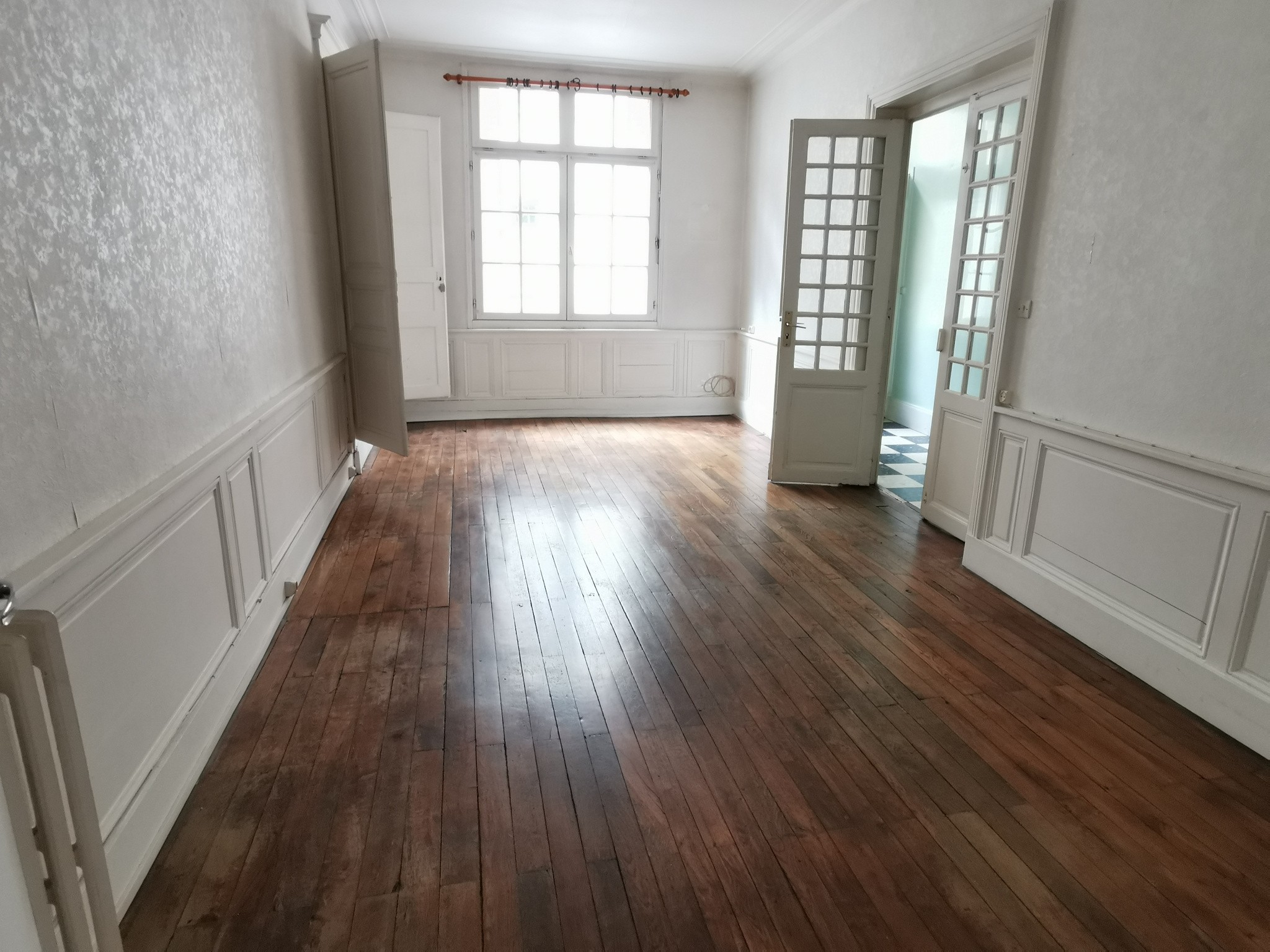 APPARTEMENT AU COEUR DE BOURGUEIL — photo 2