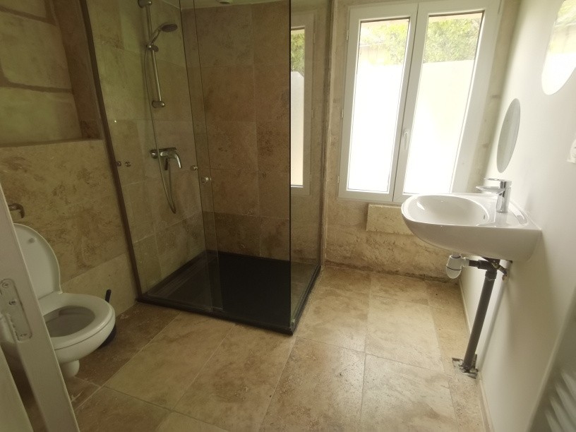 Charmante Maison Familiale avec Piscine et Maison d'Amis sur un Vaste Terrain — photo 15