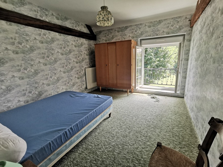 MAISON ANCIENNE AVEC DEPENDANCE — photo 8