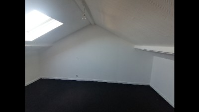 APPARTEMENT DUPLEX AU COEUR DE BOURGUEIL — photo 6