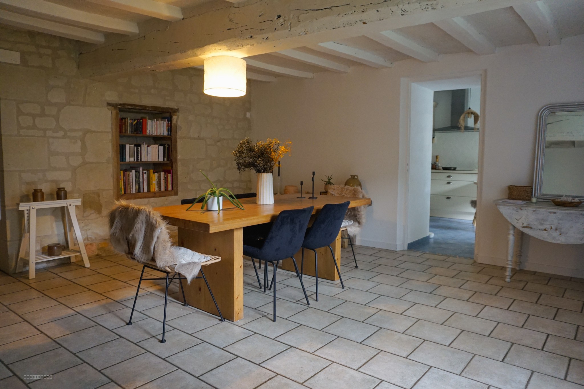 PROCHE BOURG D'AVOINE — photo 2