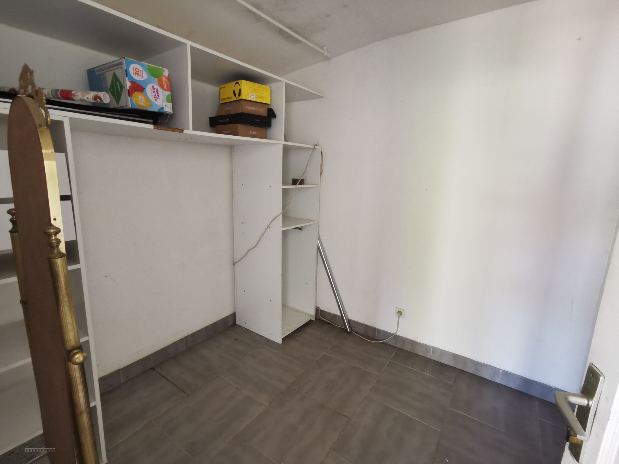 Agréable maison située dans un environnement calme, sans vis-à-vis, comprenant une belle véranda, une cuisine — photo 6