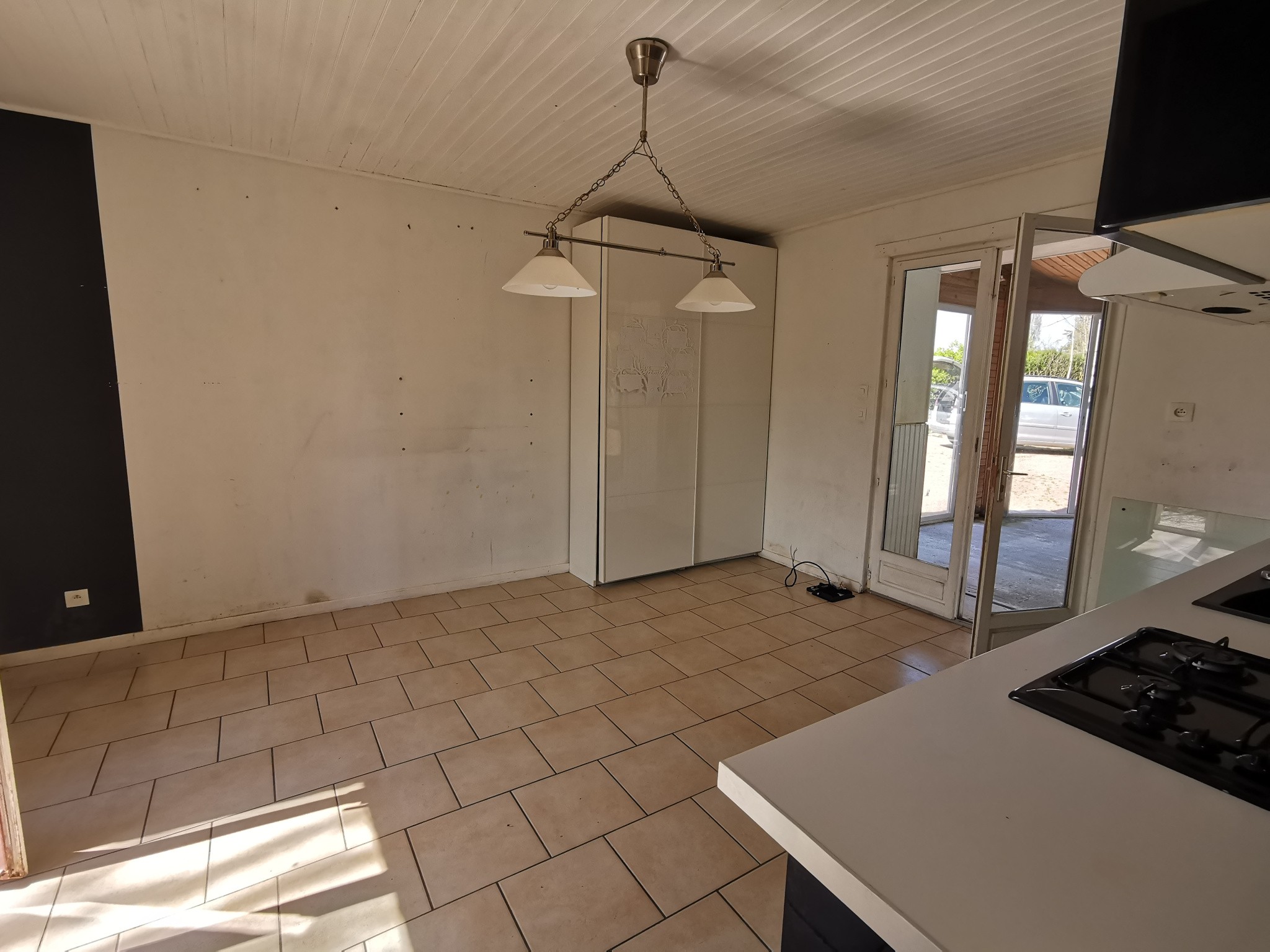 Agréable maison située dans un environnement calme, sans vis-à-vis, comprenant une belle véranda, une cuisine — photo 19