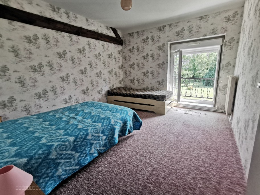 MAISON ANCIENNE AVEC DEPENDANCE — photo 4