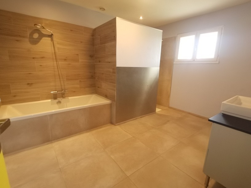 Charmante Maison Familiale avec Piscine et Maison d'Amis sur un Vaste Terrain — photo 20