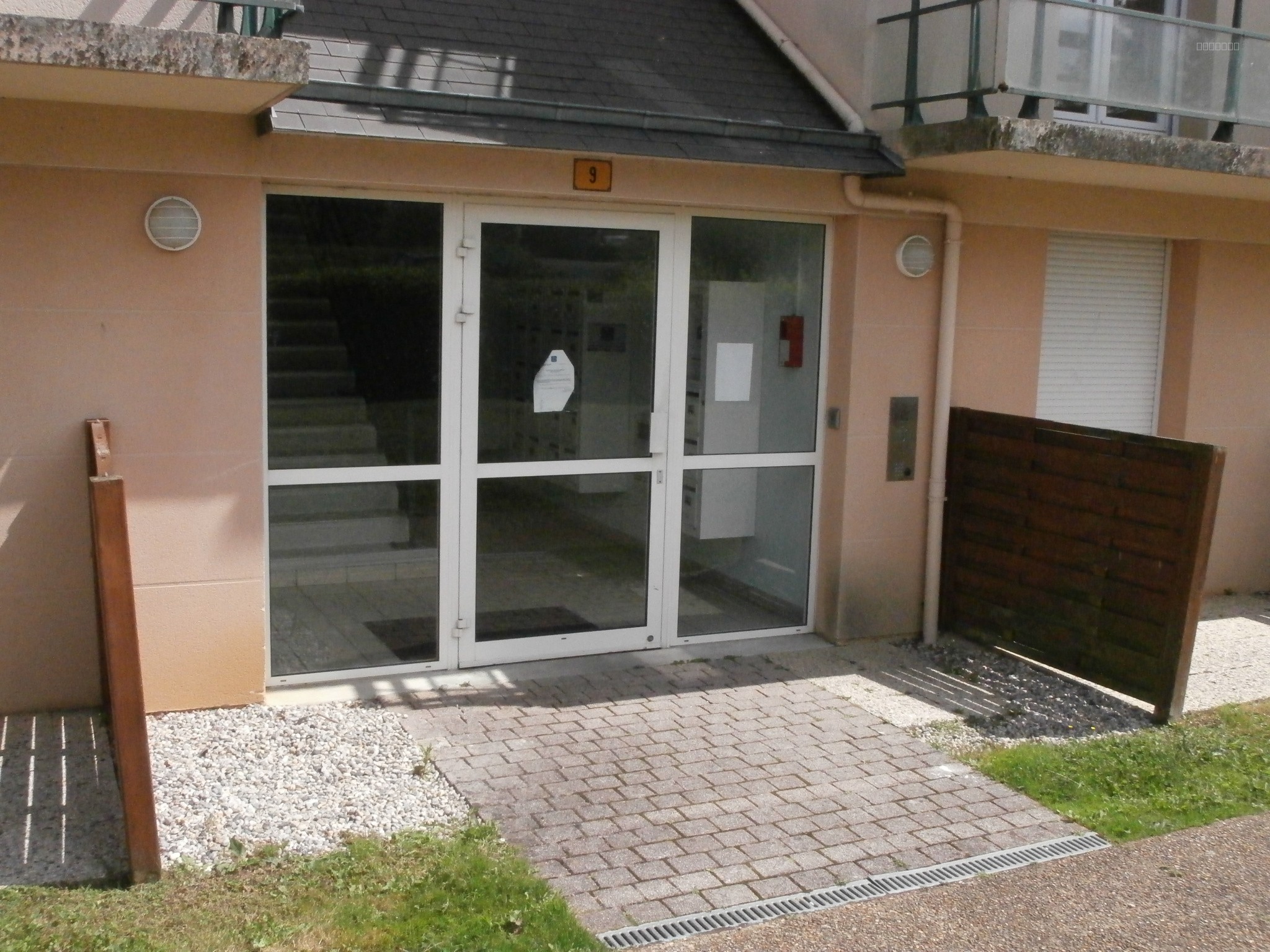 A LOUER LE MANS UNIVERSITE STUDIO AVEC PARKING — photo 9
