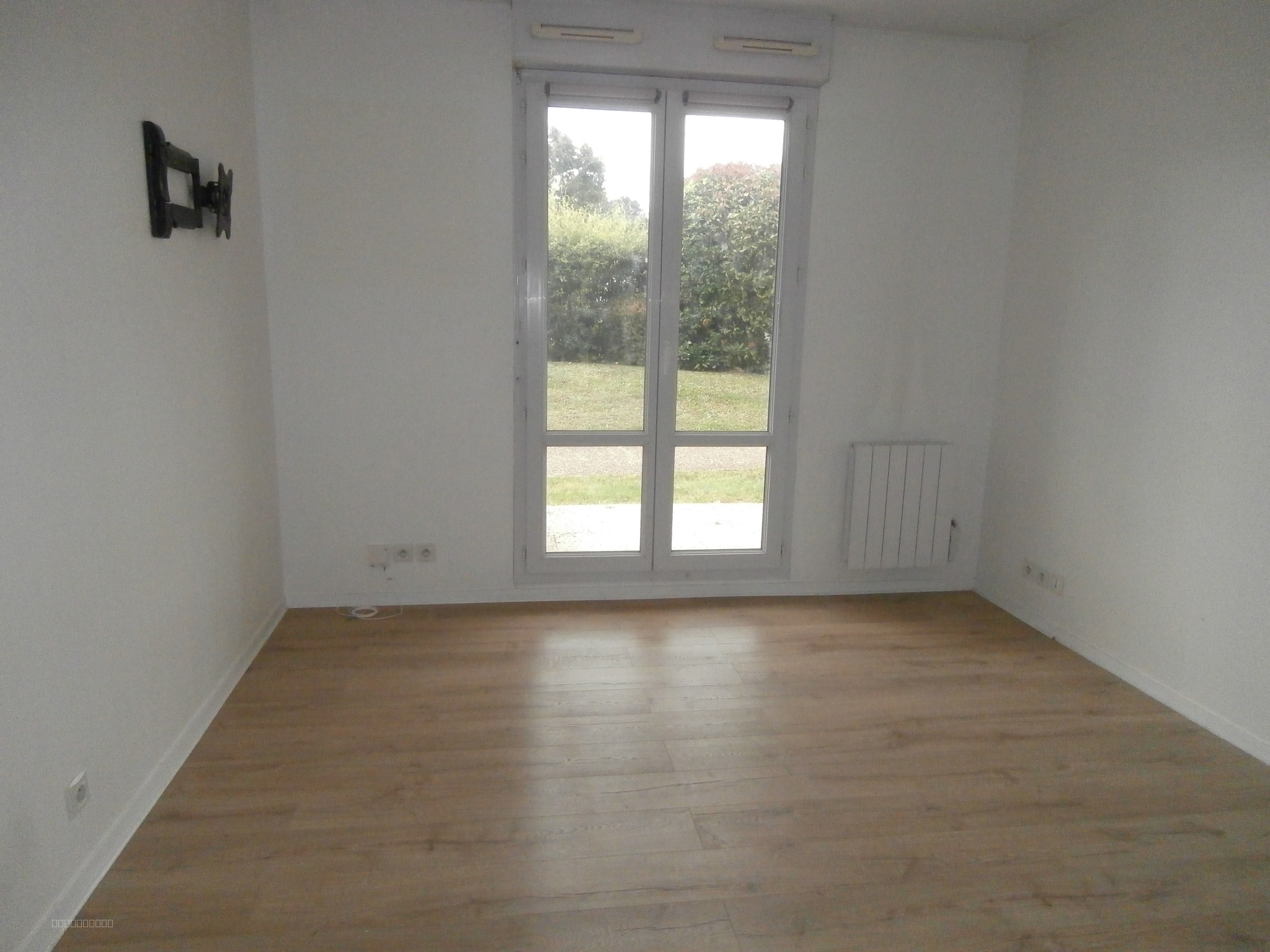 A LOUER LE MANS UNIVERSITE STUDIO AVEC PARKING — photo 2