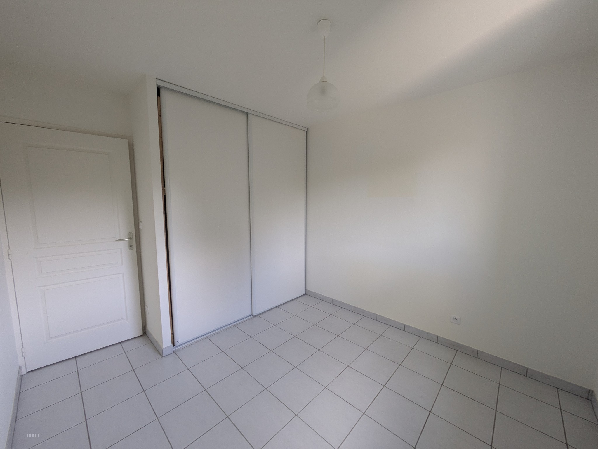 A VENDRE LE MANS - PAVILLON PMR 3 CHAMBRES GARAGE JARDIN — photo 6