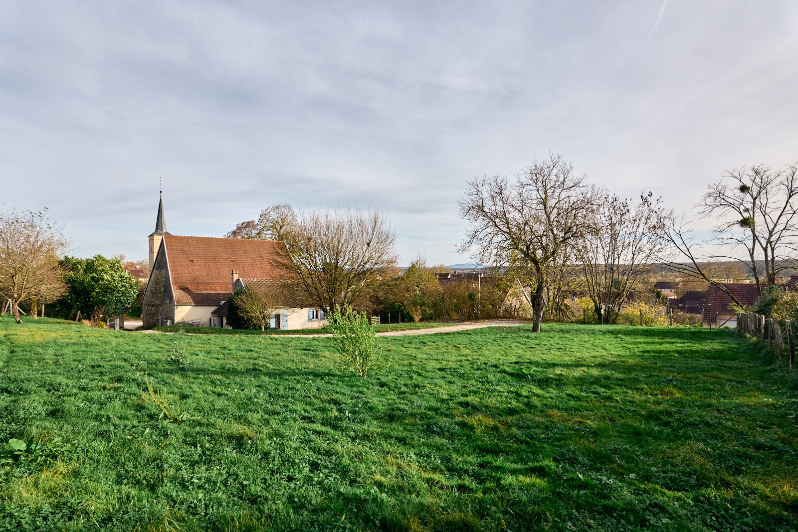 À vendre à Orchamps (39) : maison coup de cœur de 122 m2,  3 chambres, jardin, cave voûtée — photo 11