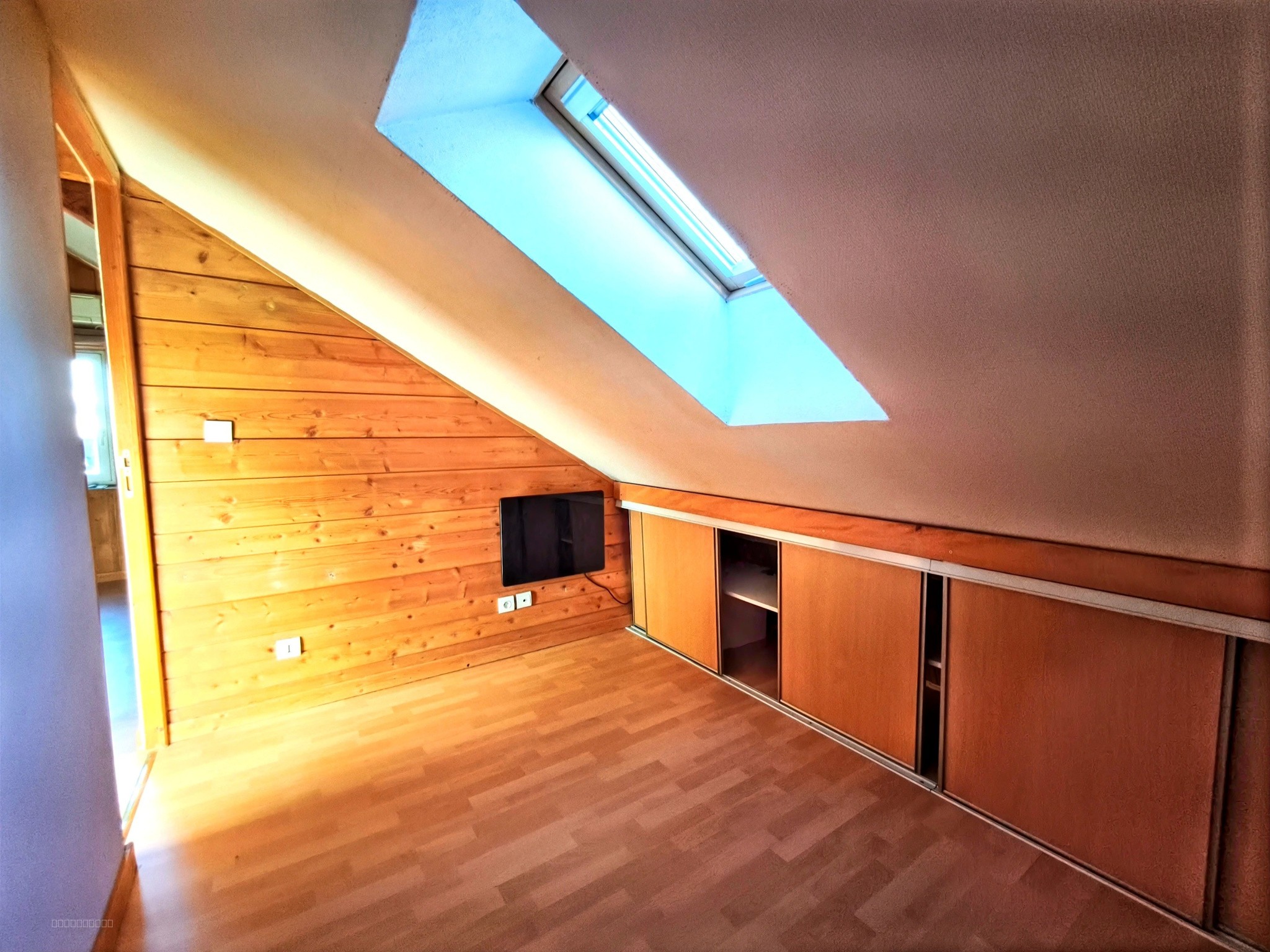 A vendre, quartier Chaprais à Besançon, appartement cosy au dernier étage avec 2 chambres — photo 6