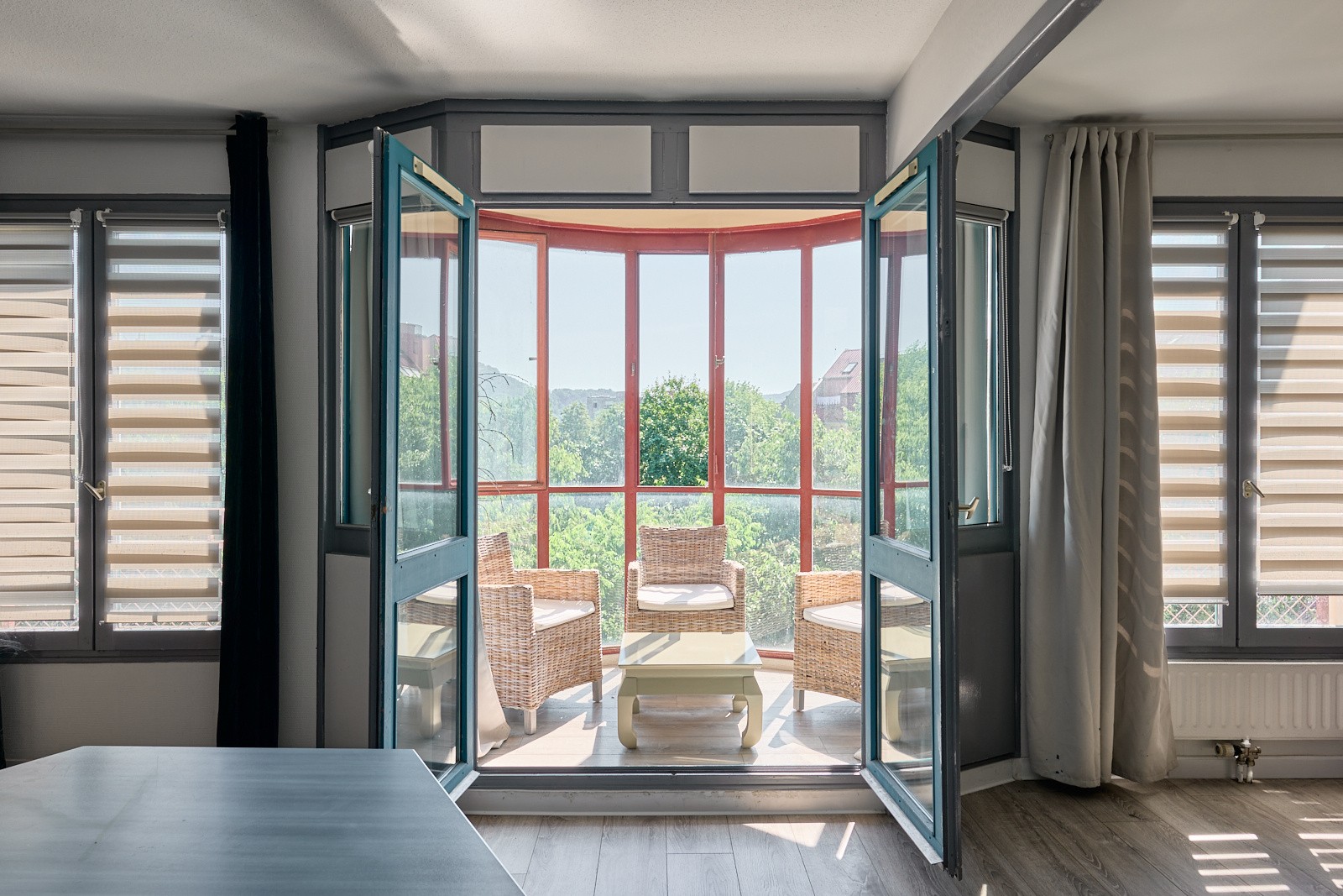 À Vendre à BESANCON : appartement T4, spacieux et lumineux avec garage - Rue André Malraux — photo 2