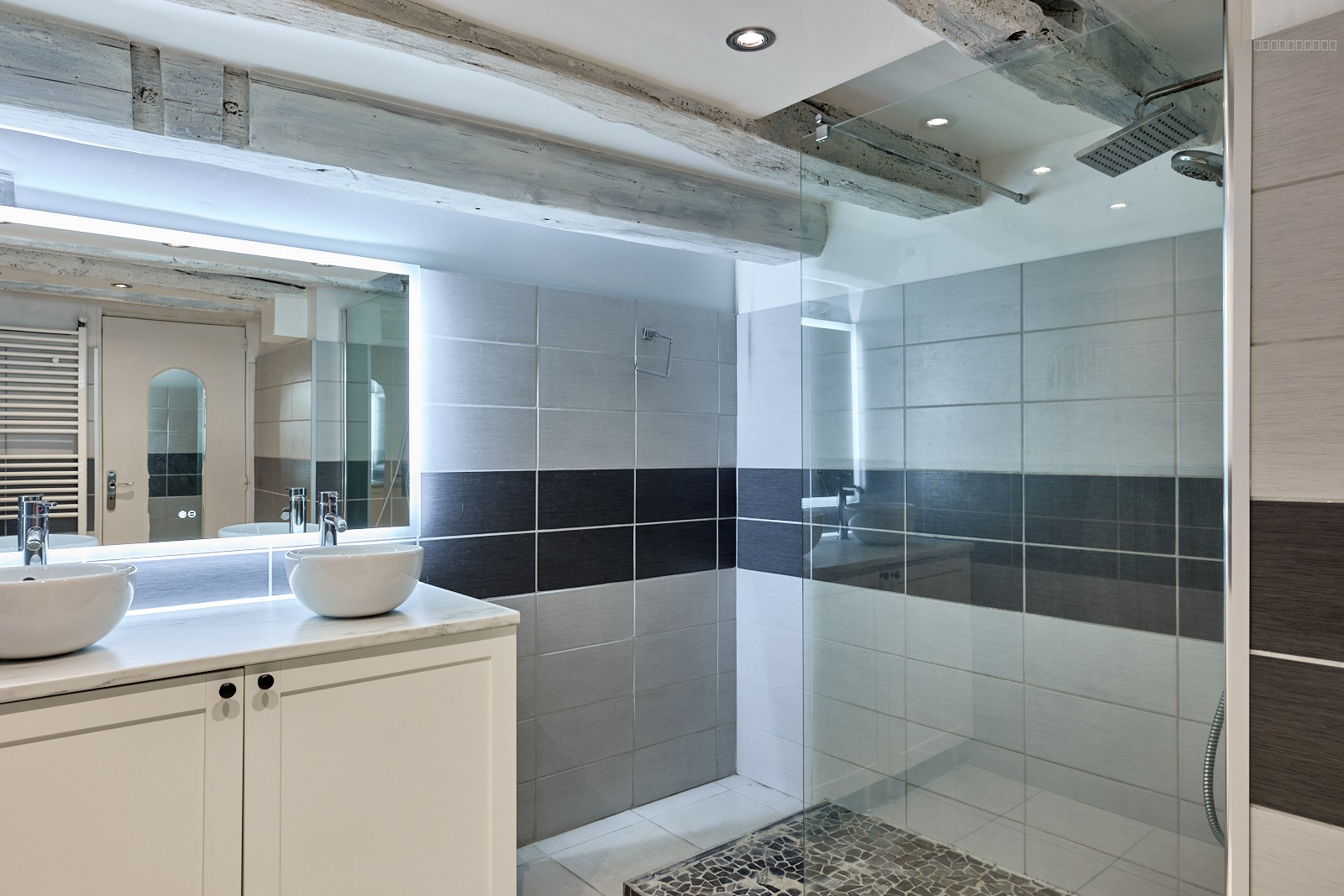 À vendre à Orchamps (39) : maison coup de cœur de 122 m2,  3 chambres, jardin, cave voûtée — photo 3