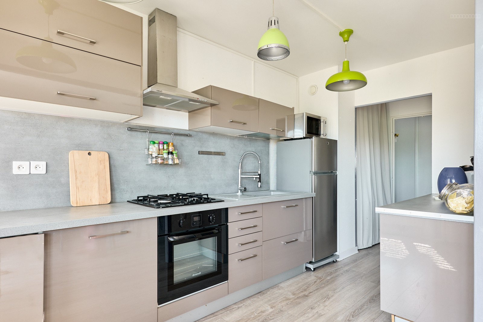 À Vendre à BESANCON : appartement T4, spacieux et lumineux avec garage - Rue André Malraux — photo 5