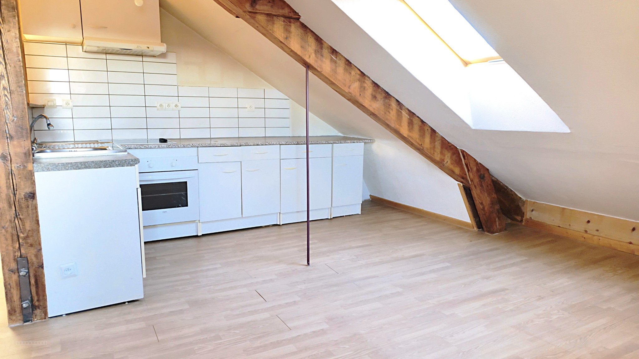 A vendre, quartier Chaprais à Besançon, appartement cosy au dernier étage avec 2 chambres — photo 2