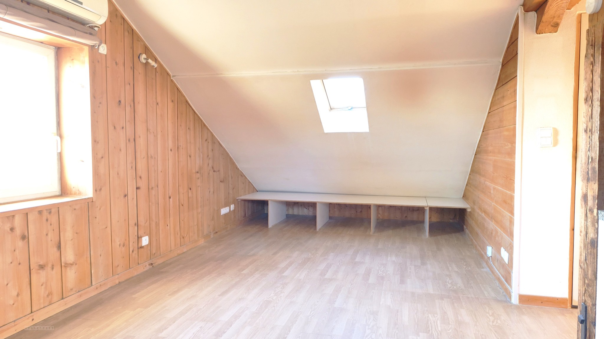 A vendre, quartier Chaprais à Besançon, appartement cosy au dernier étage avec 2 chambres — photo 4