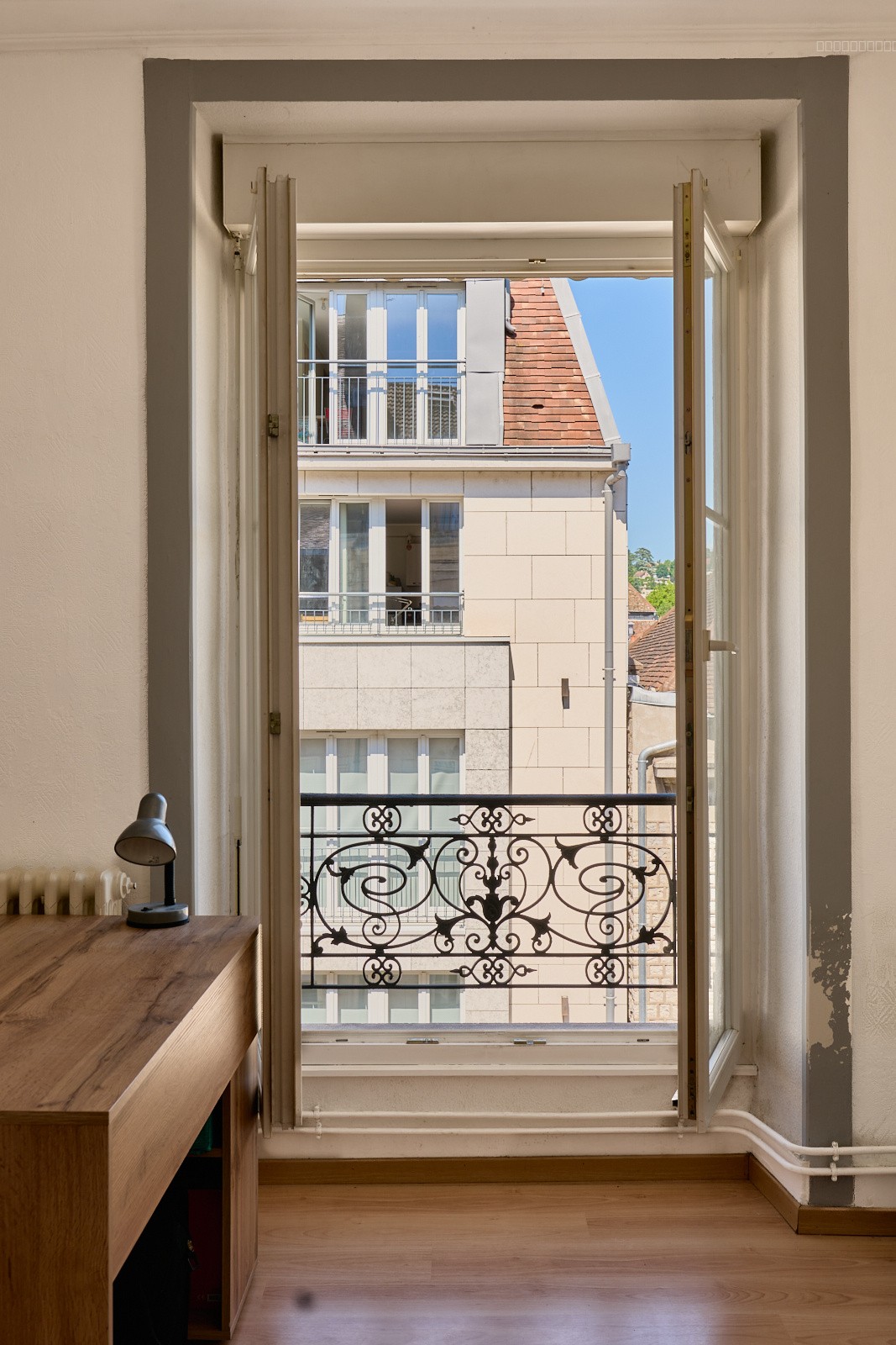 CENTRE VILLE DE BESANCON - RUE PROUDHON APPARTEMENT T3 — photo 3