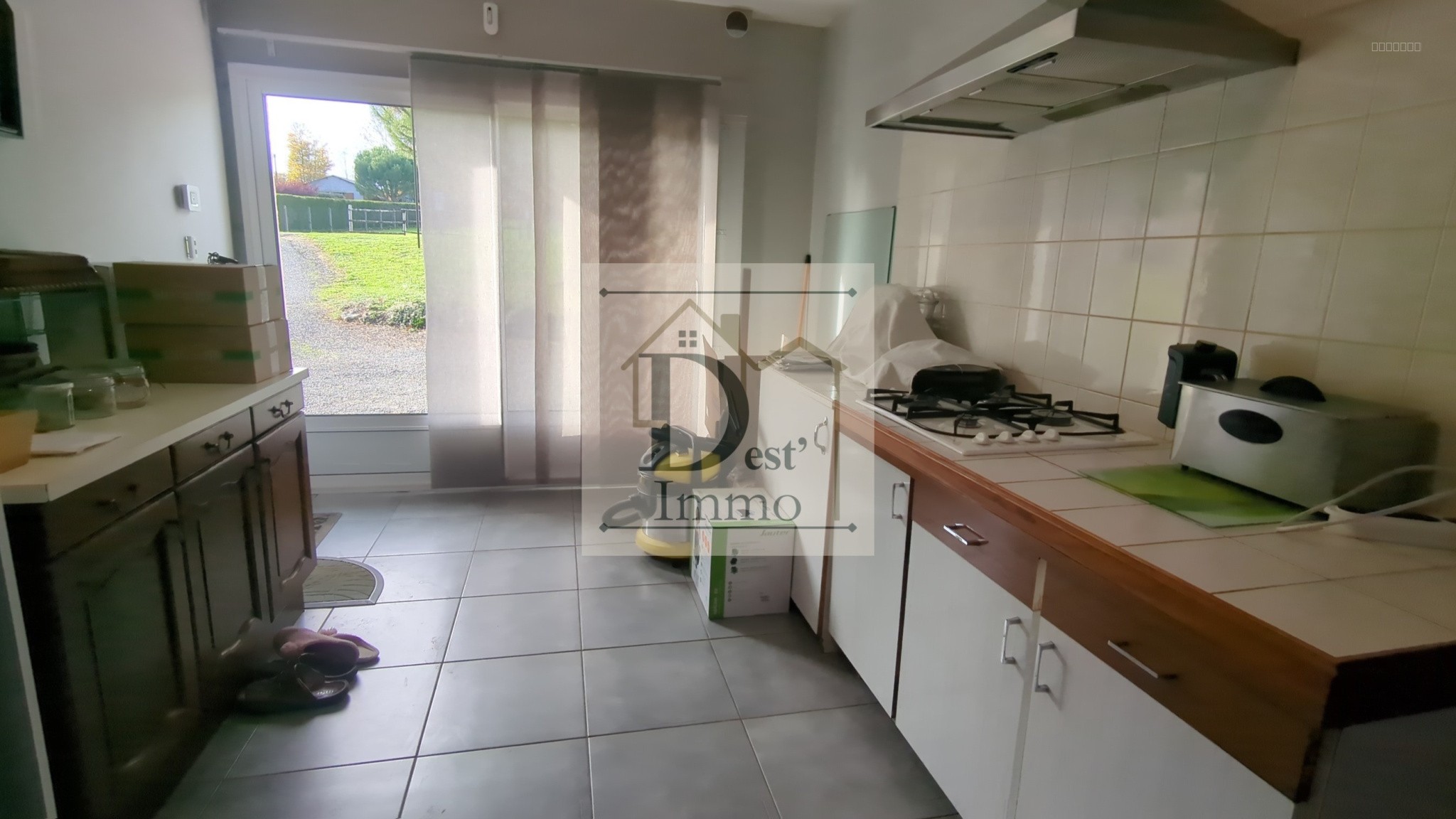 Plain-Pied d'Exception avec 5000 m2 et Atelier à Excideuil-sur-Vienne — photo 13
