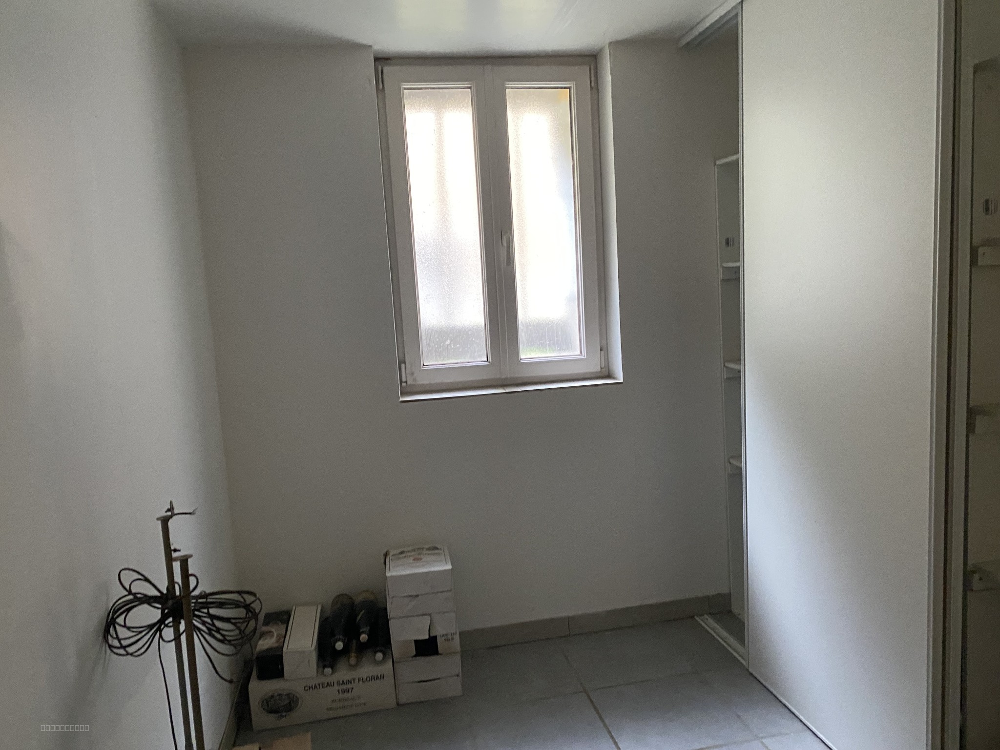 À vendre : Grande maison familiale avec dépendances et terrain à Pressignac. — photo 14