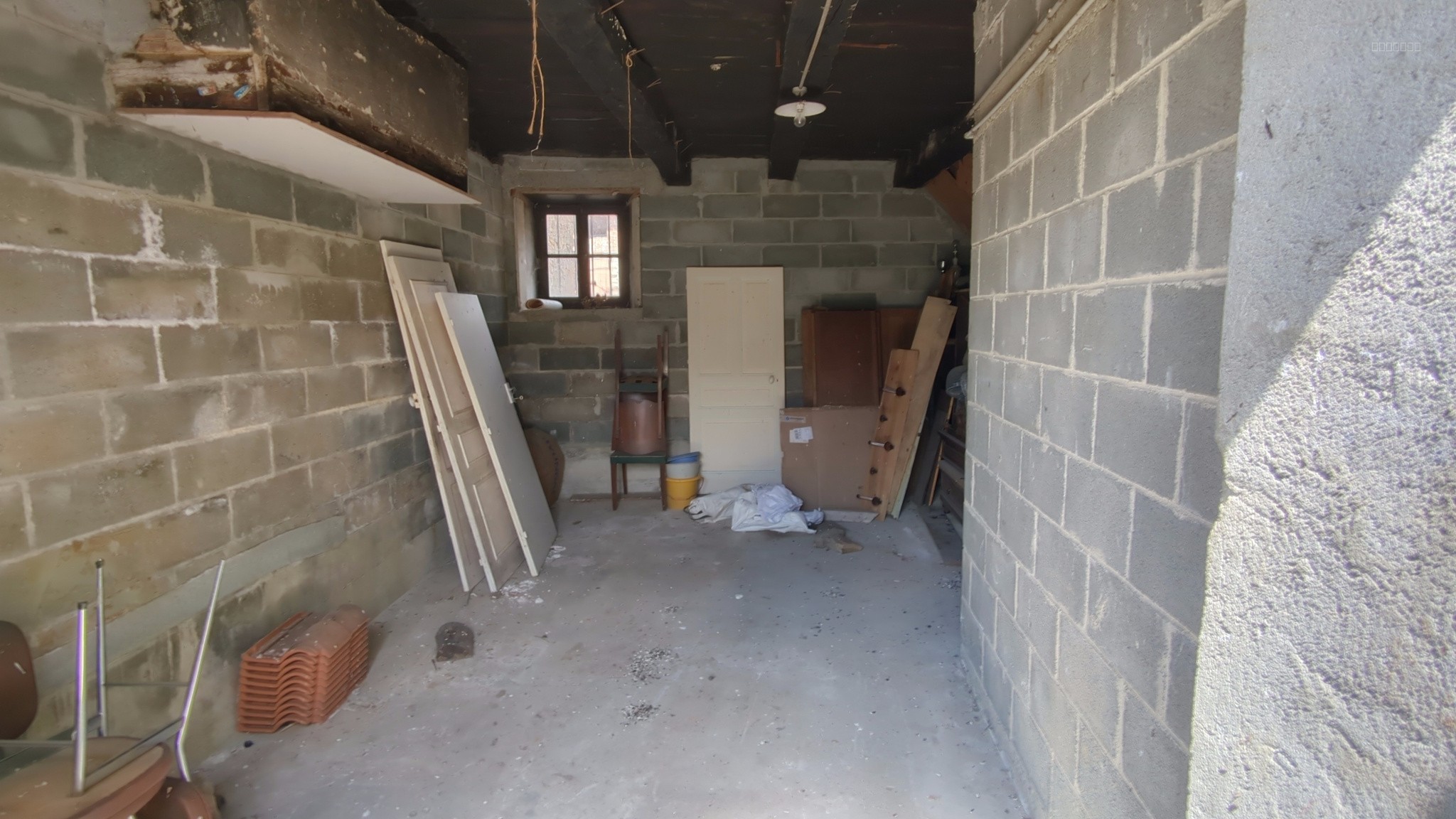 Propriété à rénover à Saint-Yrieix-sous-aixe — photo 9