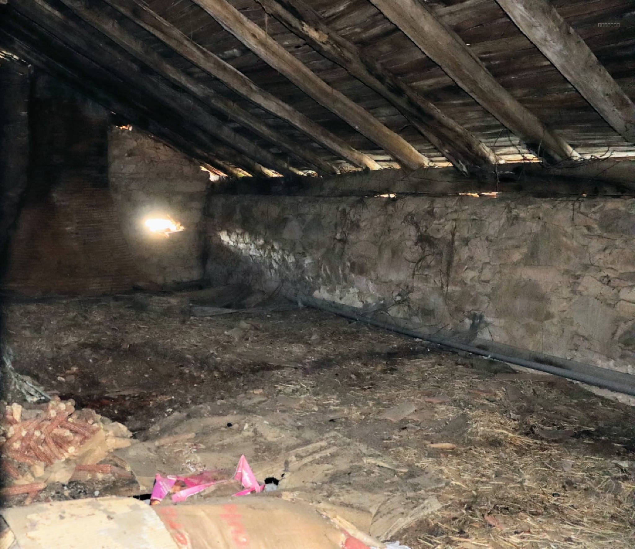 Exclusivité Grange avec une maison à Rochechouart — photo 13