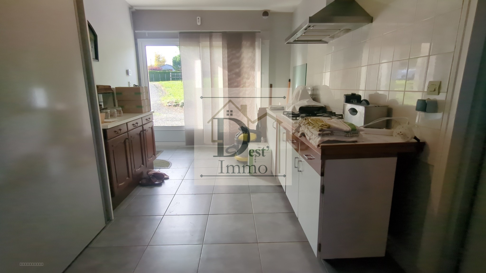 Plain-Pied d'Exception avec 5000 m2 et Atelier à Excideuil-sur-Vienne — photo 12