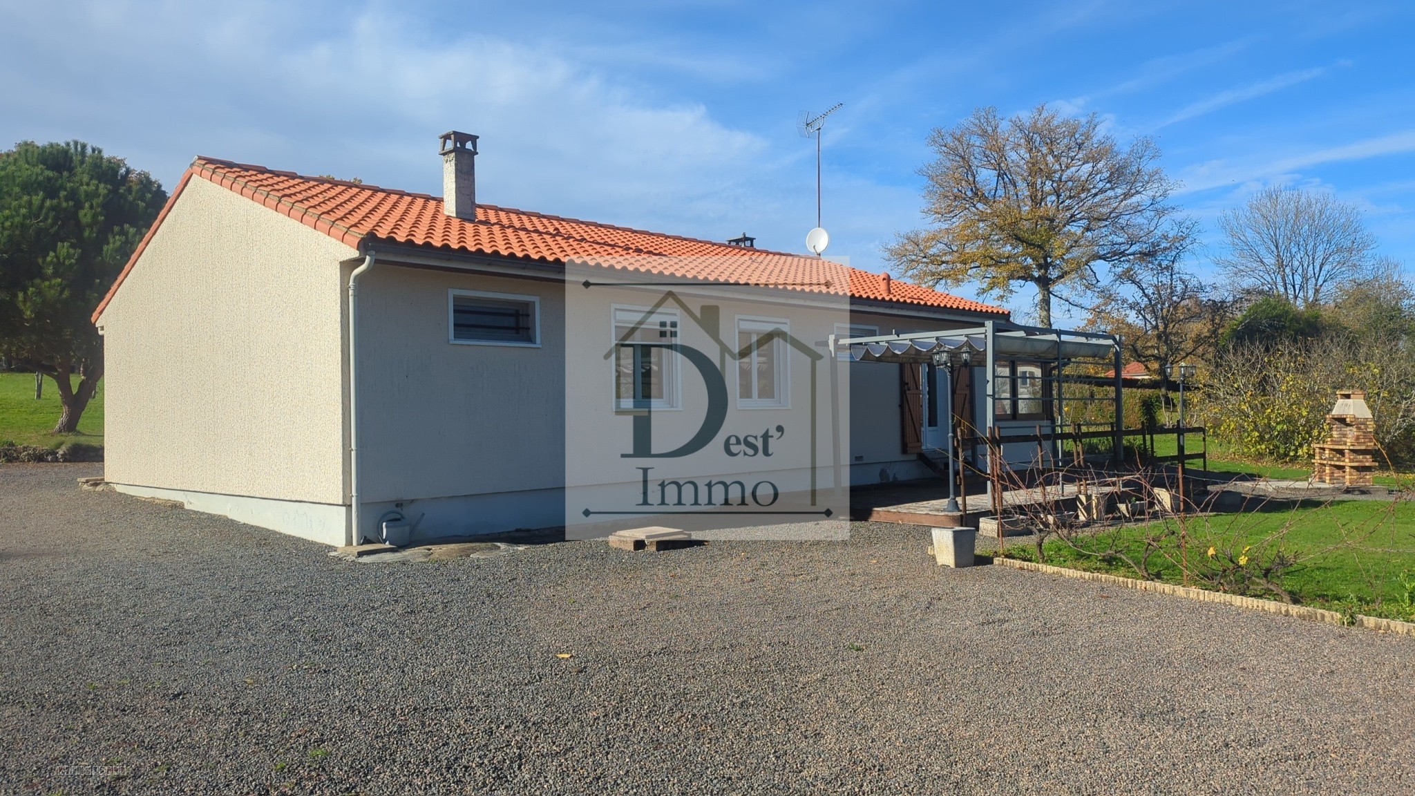Plain-Pied d'Exception avec 5000 m2 et Atelier à Excideuil-sur-Vienne — photo 18