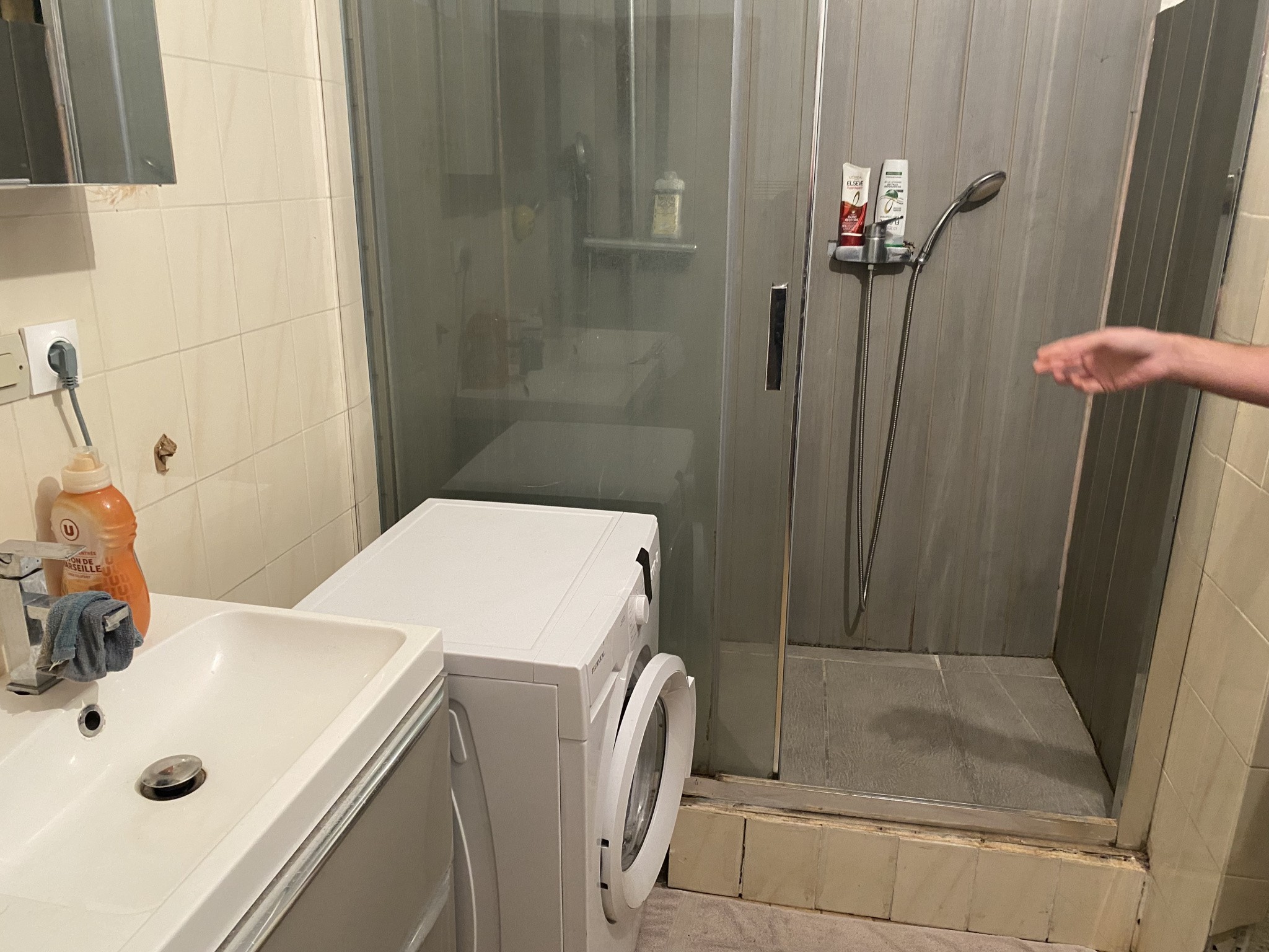 À vendre : Grande maison familiale avec dépendances et terrain à Pressignac. — photo 5