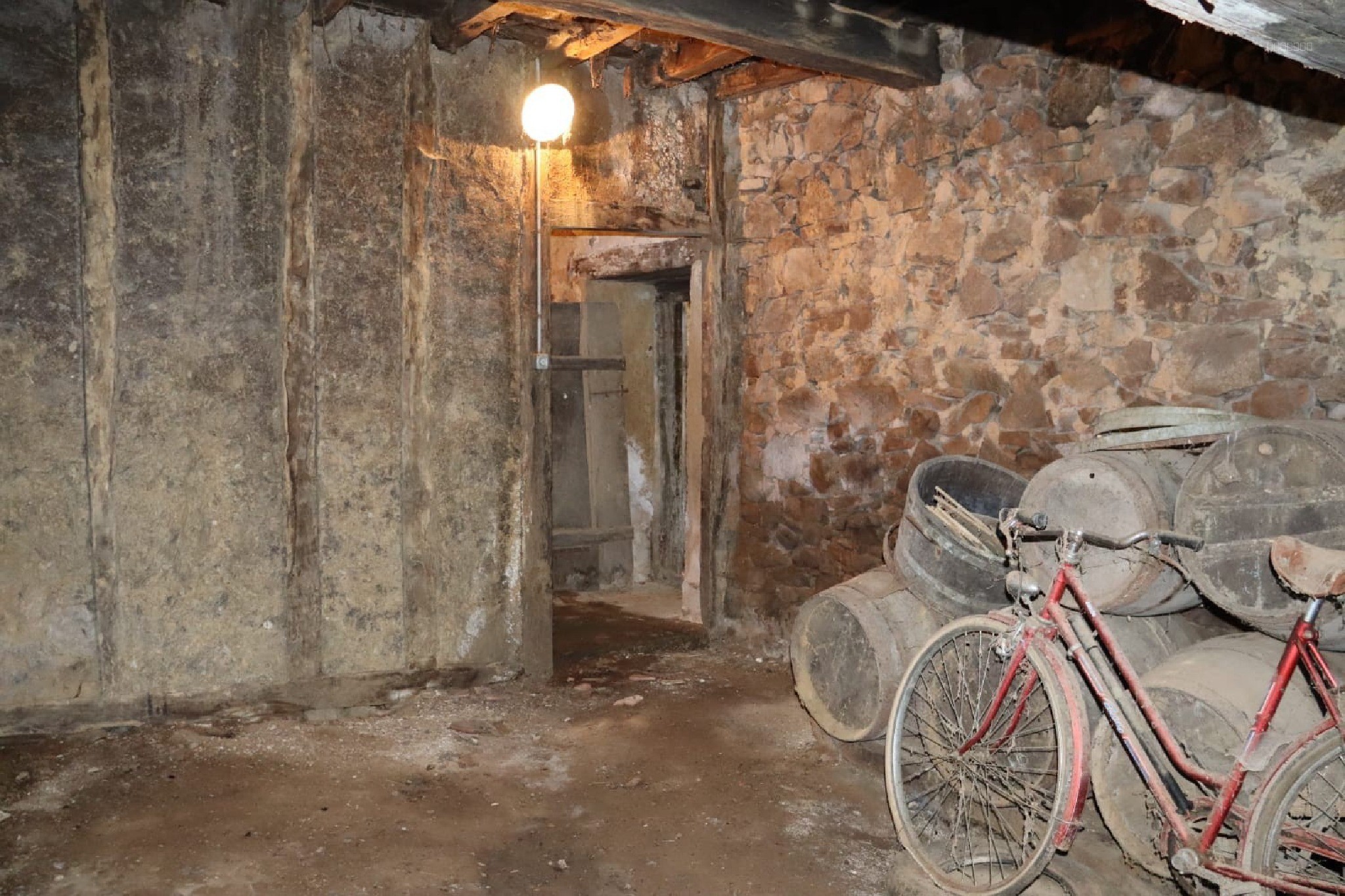 Exclusivité Grange avec une maison à Rochechouart — photo 11