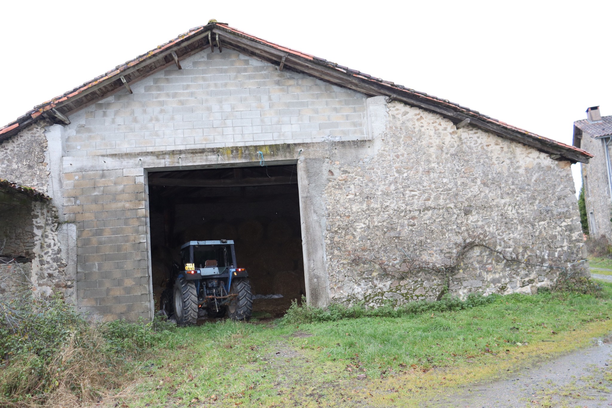 Grange — photo 4