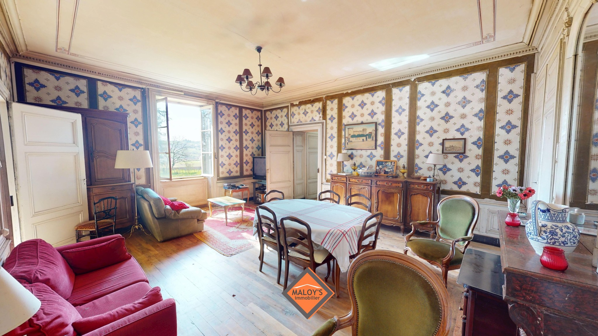 Maison de maître avec dépendances   Potentiel de 700 m2 habitables sur un terrain de plus de 5 300 m2 ! — photo 10