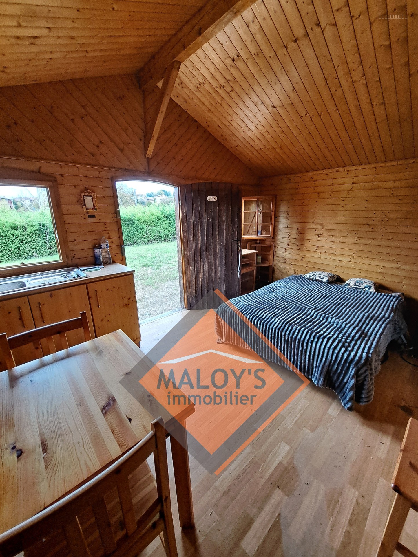 Terrain à vendre à l'Arbresle - 701m2 - Chalet aménagé et vue panoramique — photo 3