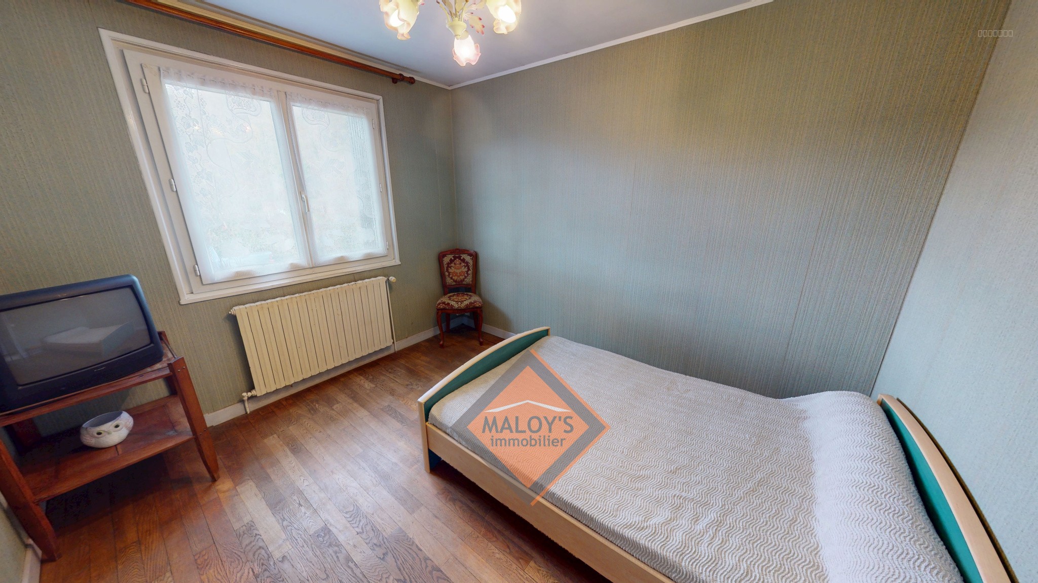 Villa 3 chambres - terrain plat 1520 m2 à Chatillon d’Azergues - calme, accès commerces à pied, à rafraîchir — photo 11