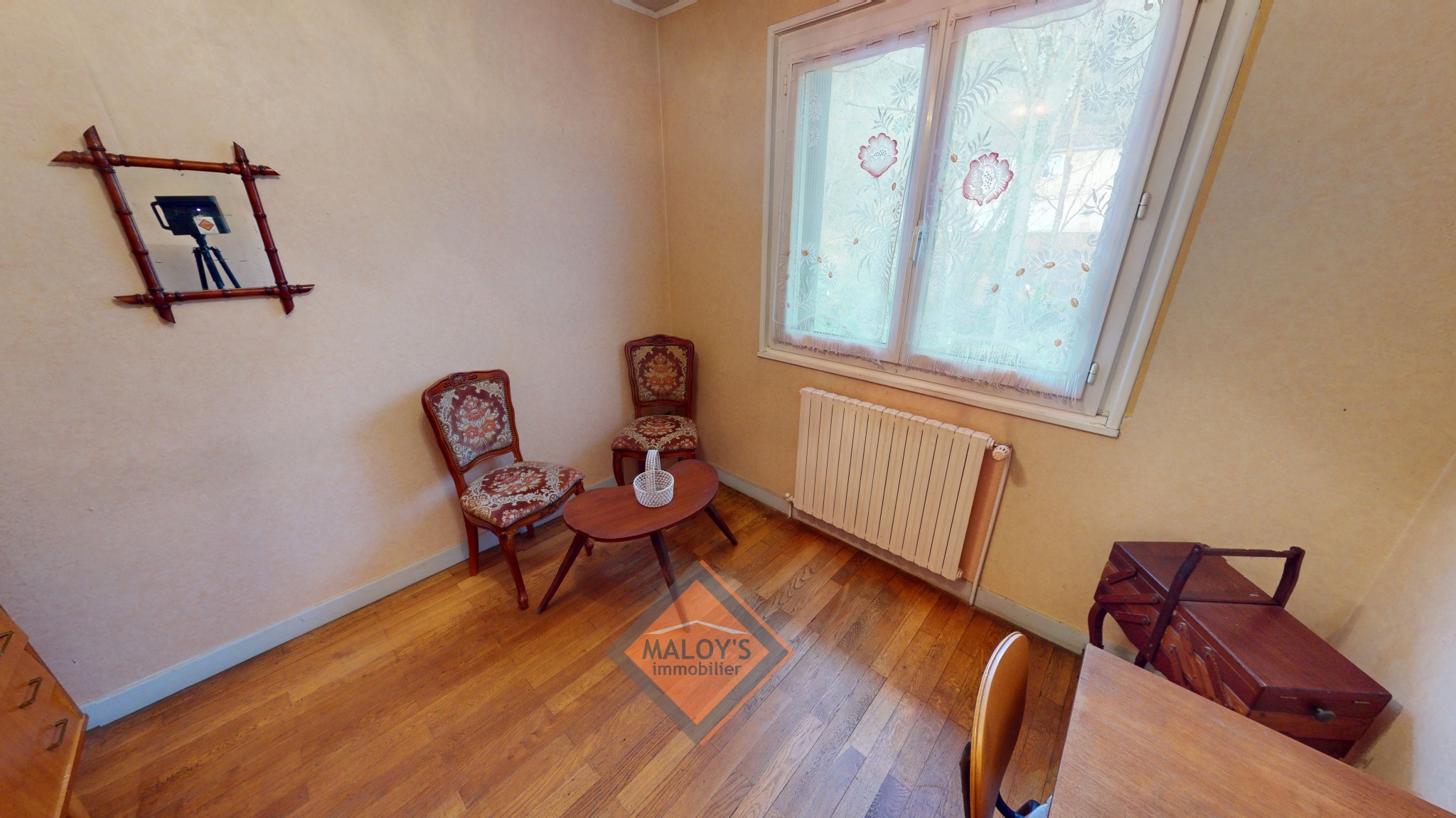 Villa 3 chambres - terrain plat 1520 m2 à Chatillon d’Azergues - calme, accès commerces à pied, à rafraîchir — photo 10