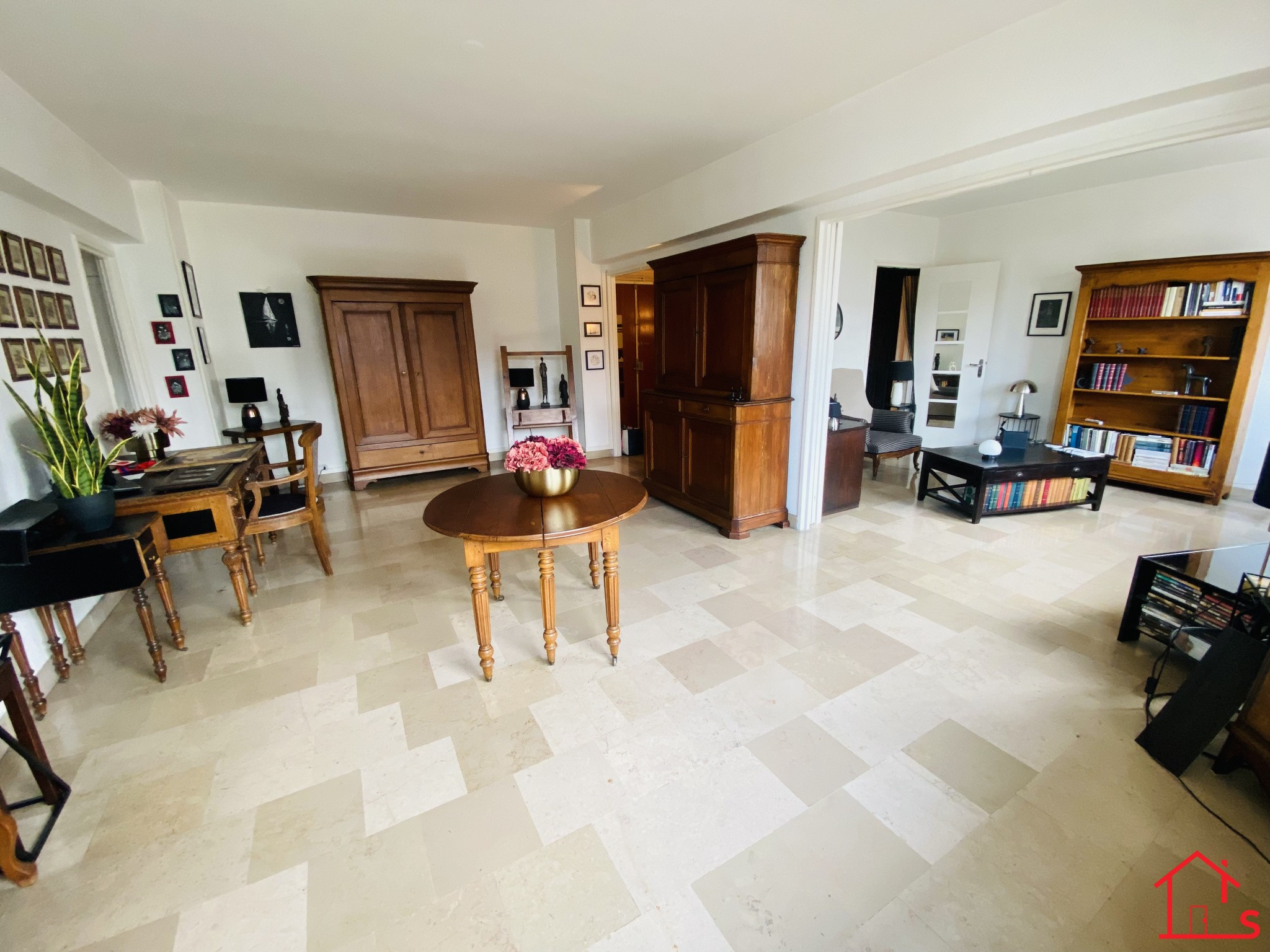 Appartement - NANCY — photo 2