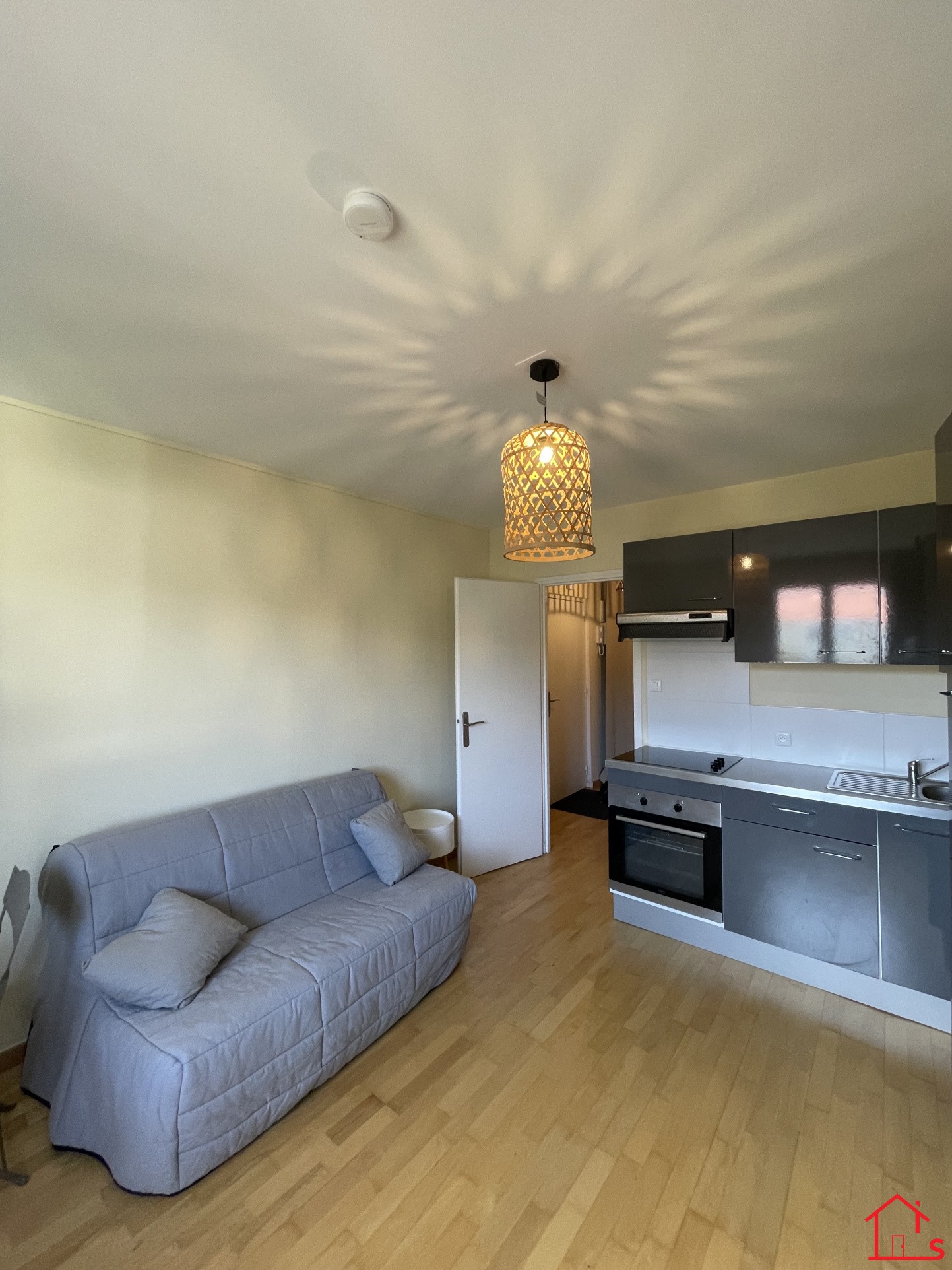 Studio Meublé - MALZEVILLE — photo 3