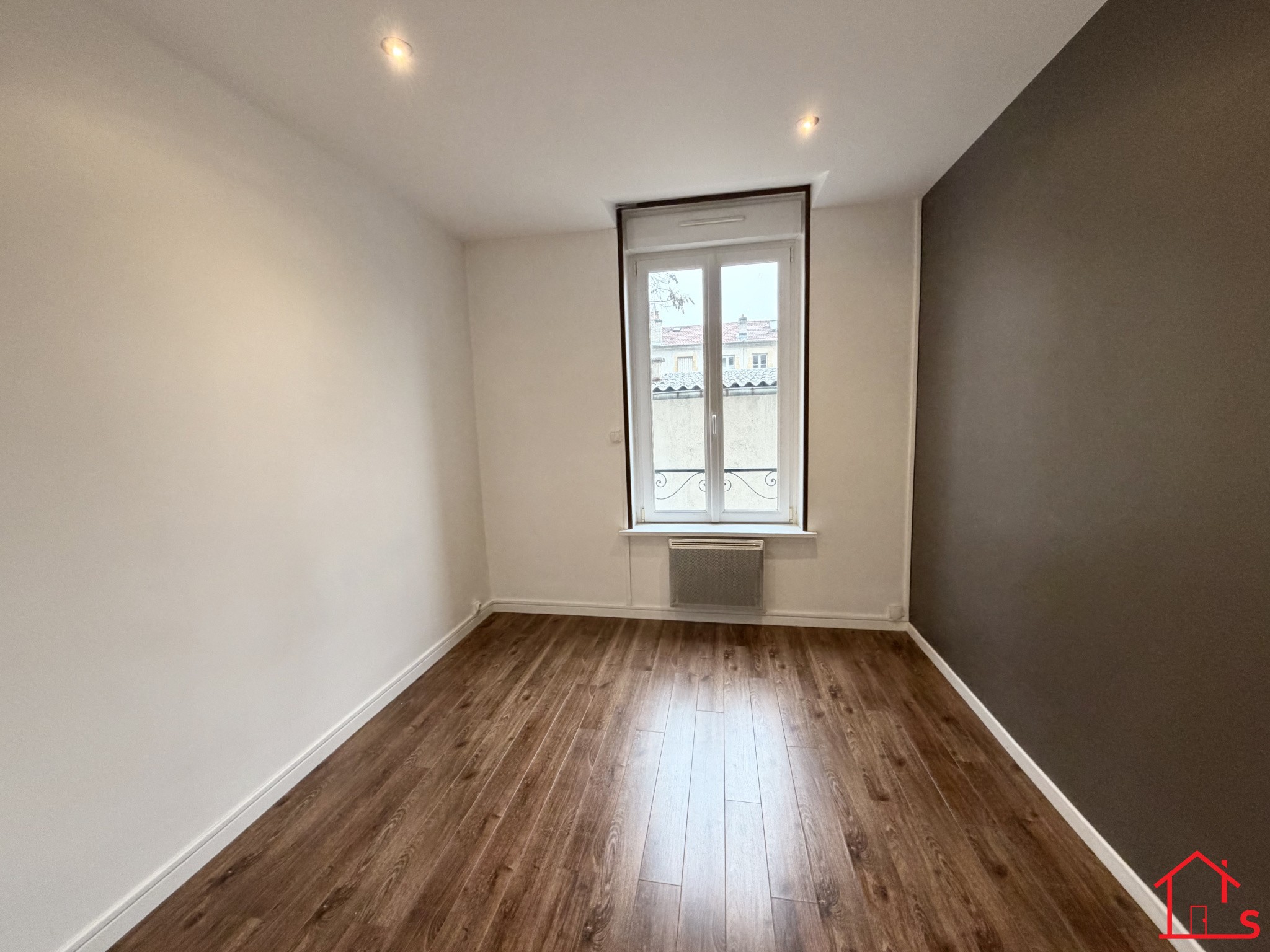 Appartement F2 - NANCY* — photo 5