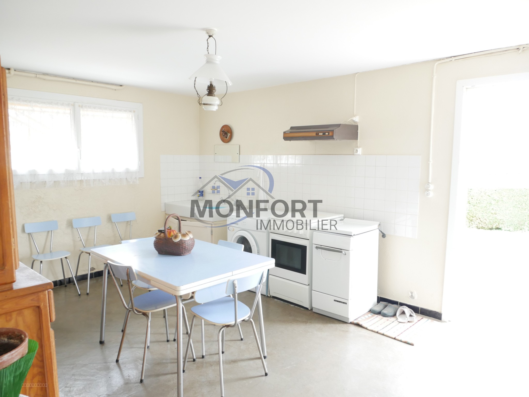 Propriété composée de plusieurs maisons — photo 10