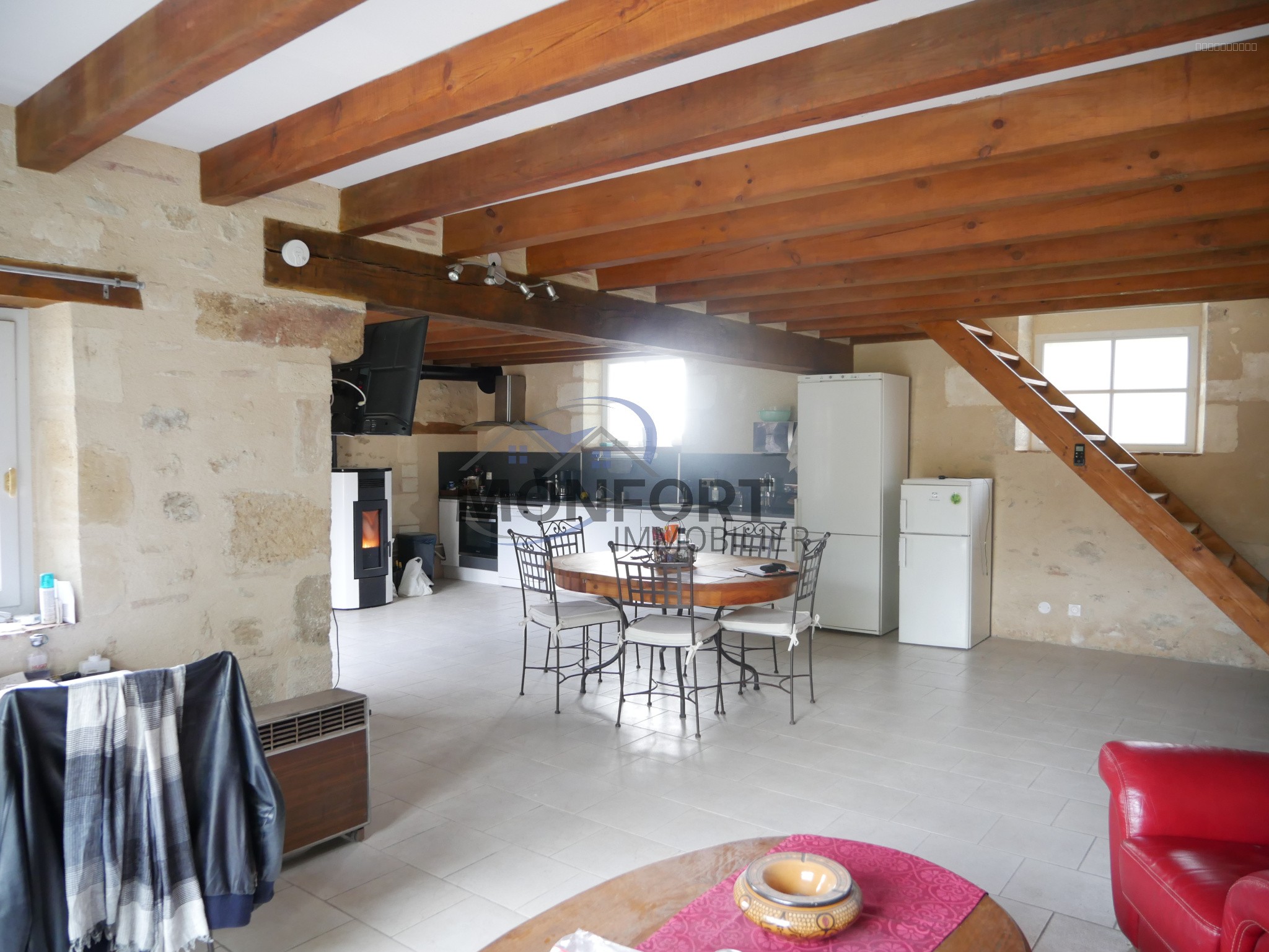 Maison en pierre — photo 5