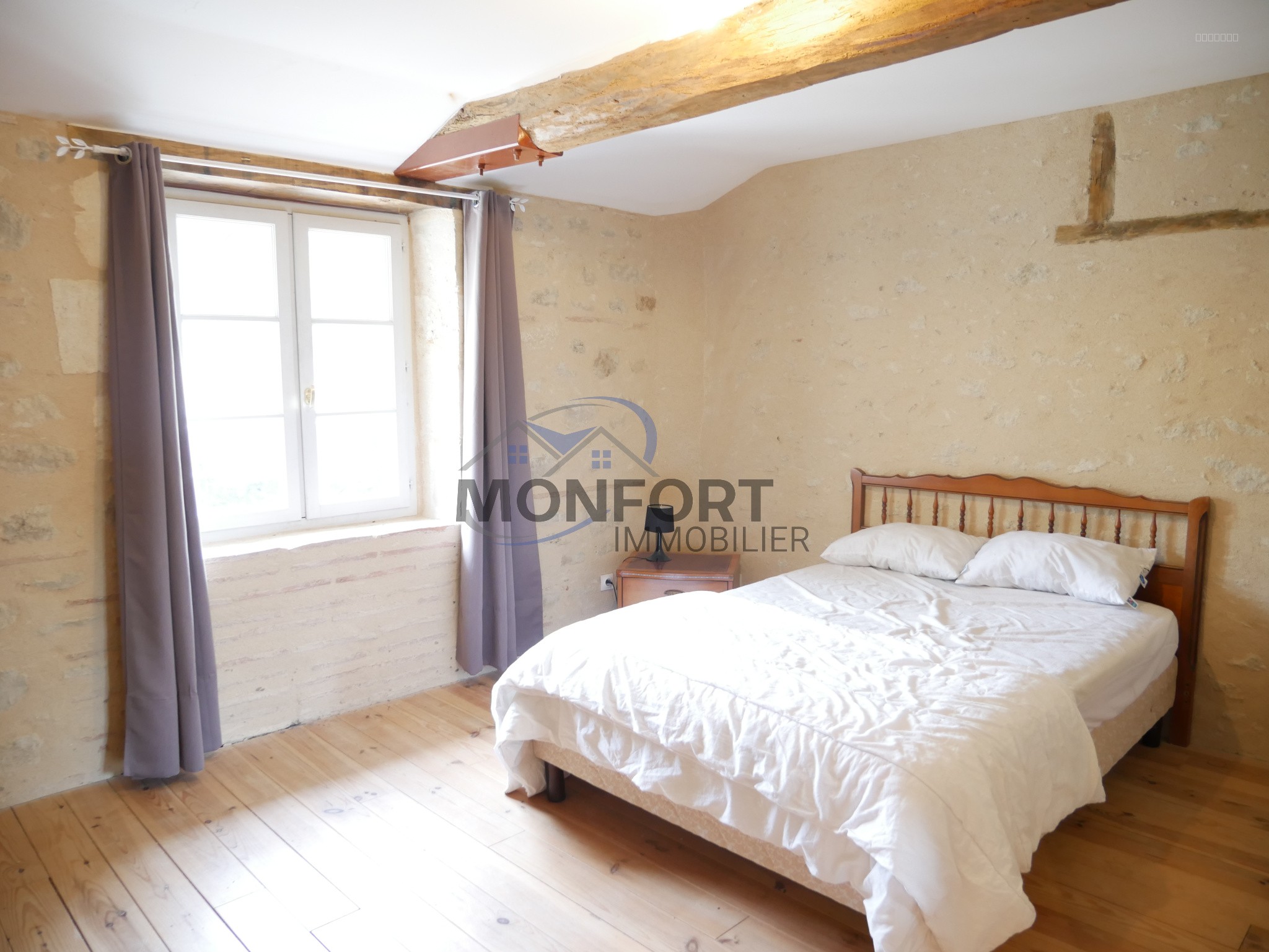 Maison en pierre — photo 9