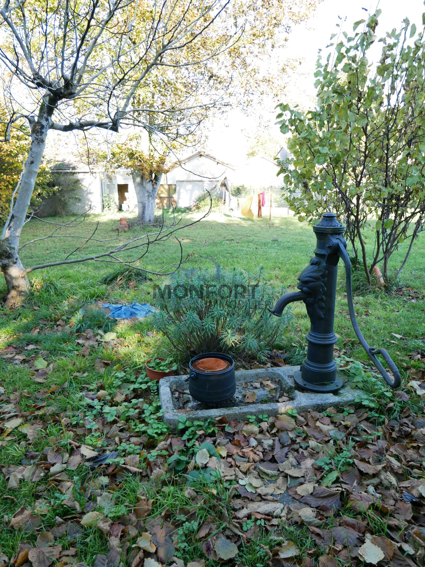 Maison de charme en pierre avec jardin et garages   Miramont-de-Guyenne — photo 18