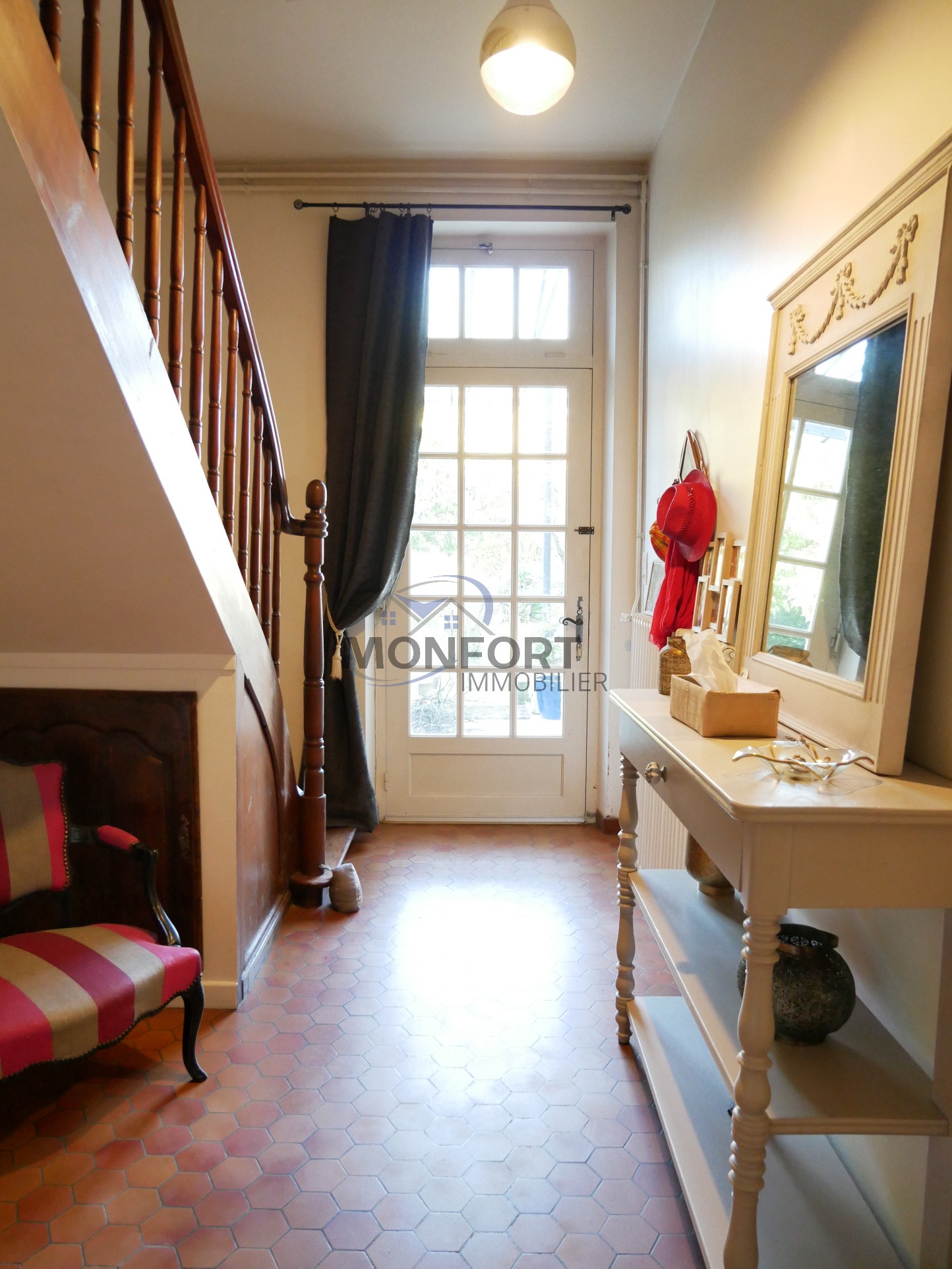 Maison de charme en pierre avec jardin et garages   Miramont-de-Guyenne — photo 8