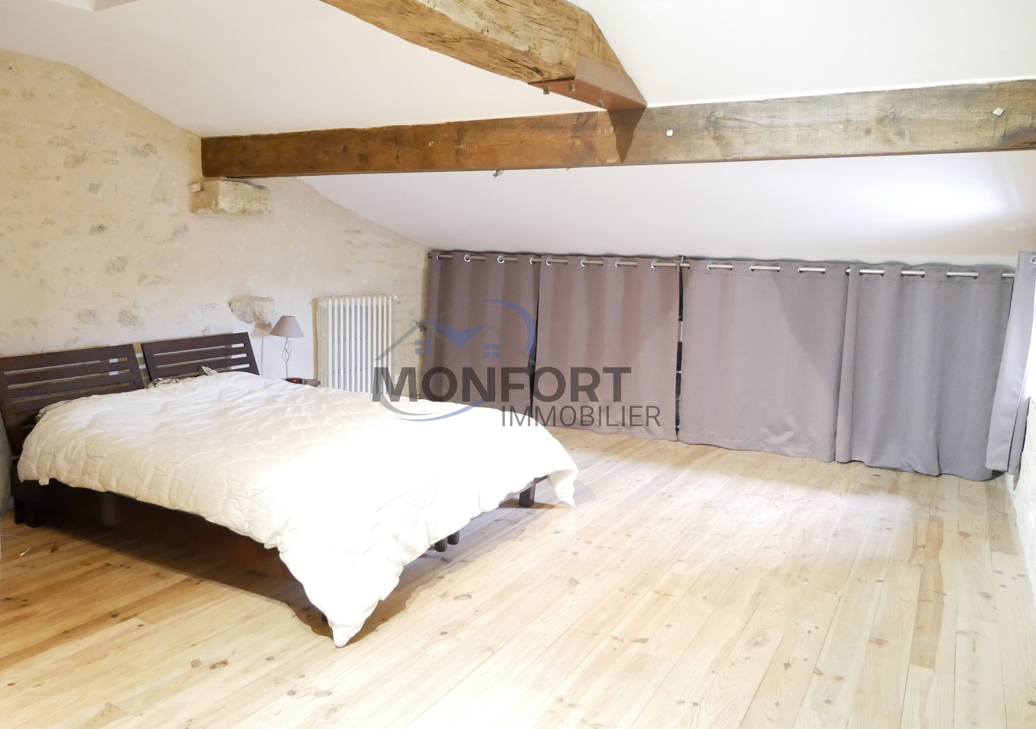 Maison en pierre — photo 8