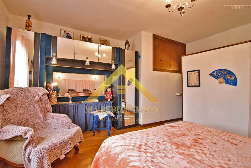 Belle grande villa 226 m2 7-PC - 4-chs   terrain 673 m2garage -jardin et piscinable — photo 11